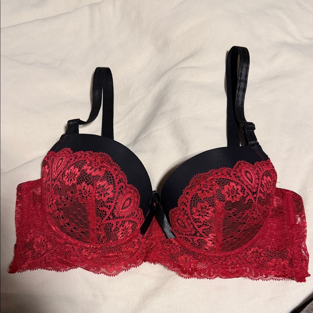 SHEIN Red and Black Lace Bra